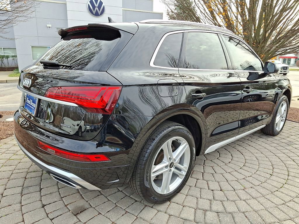 Used 2023 Audi Q5 e Premium Plus w/ Premium Plus Package image 7