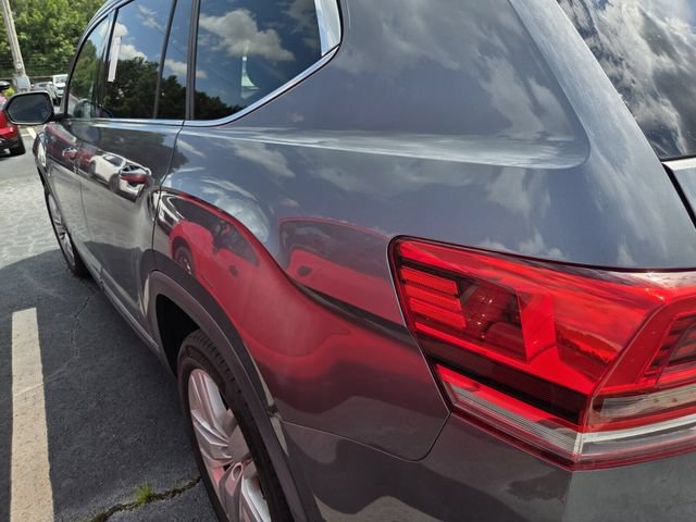 Used 2018 Volkswagen Atlas SEL Premium AWD/4WD image 9
