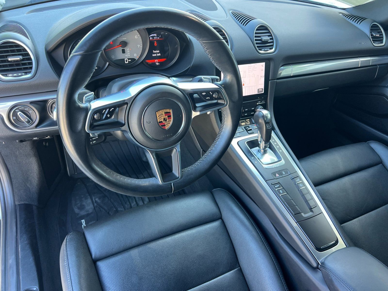 Used 2017 Porsche 718 Cayman S image 12
