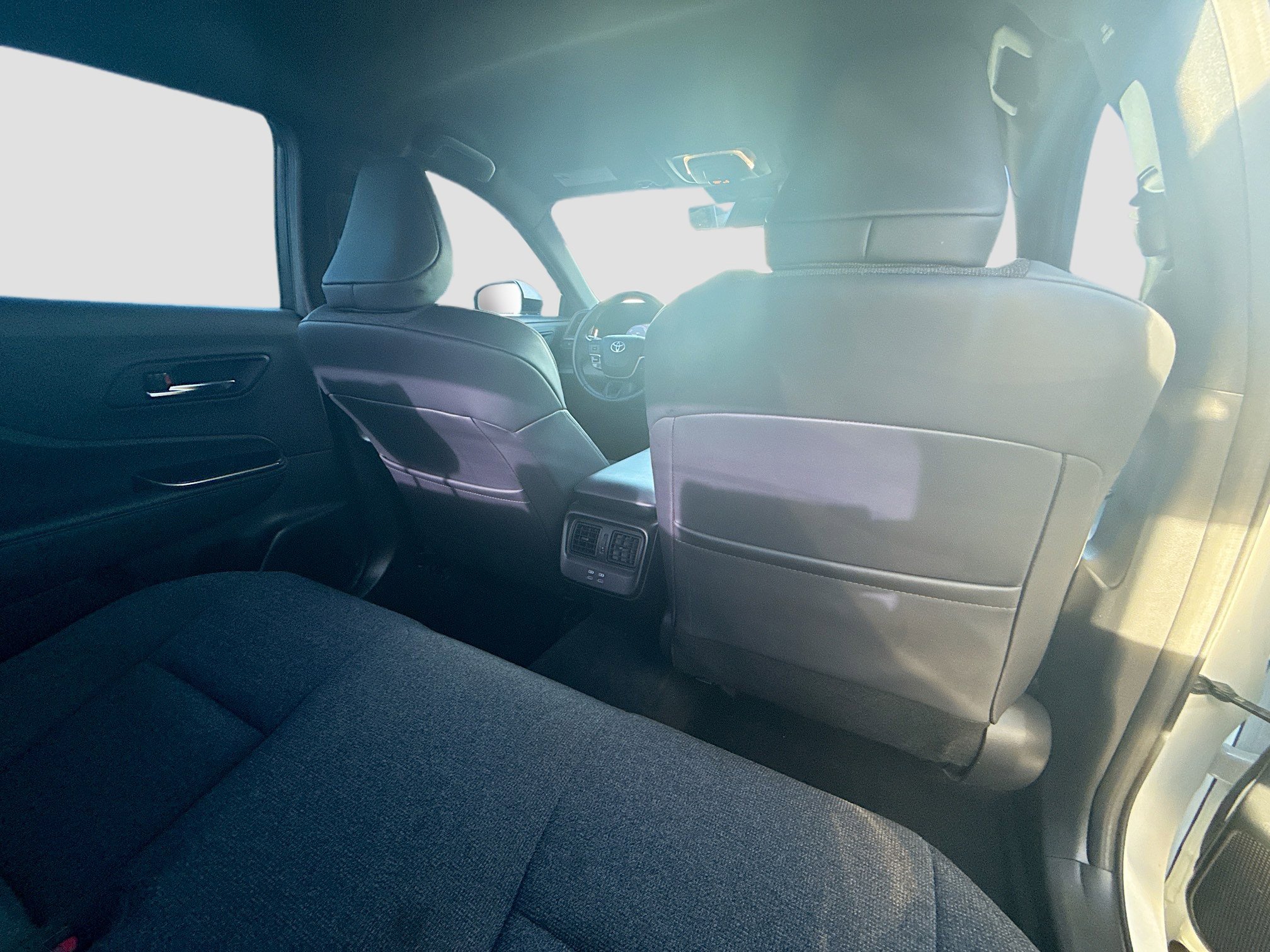 Used 2023 Toyota Crown XLE image 28