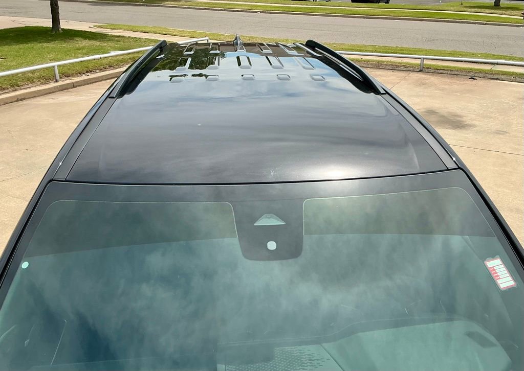 Used 2025 GMC Acadia Elevation image 12