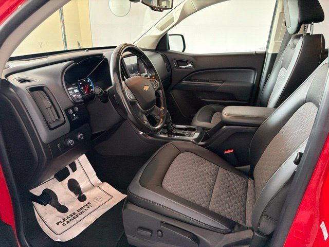 Used 2018 Chevrolet Colorado Z71 AWD/4WD image 25