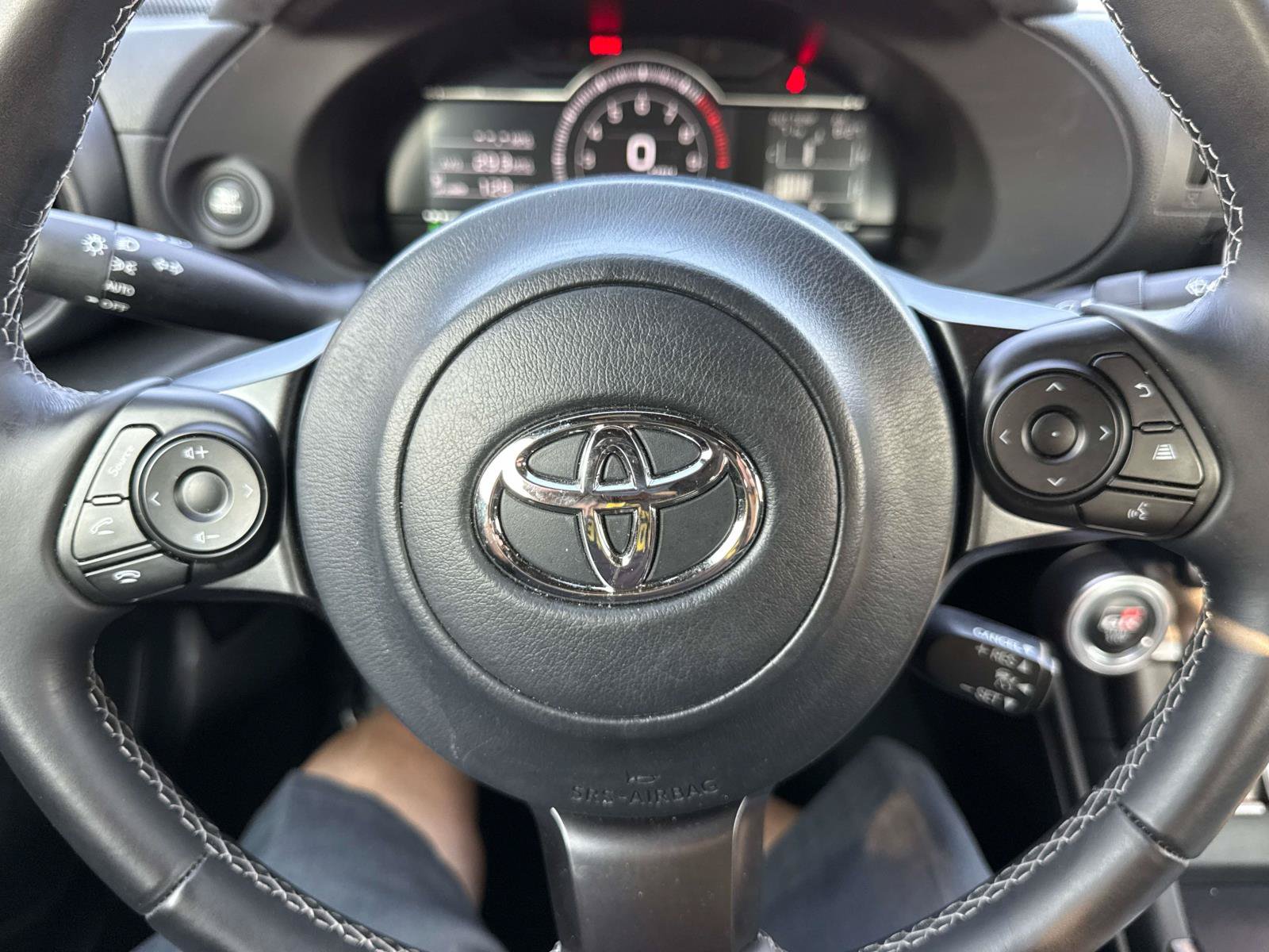Used 2025 Toyota GR86 Premium w/ ALL Weather Mat Package (TMS) RWD image 26