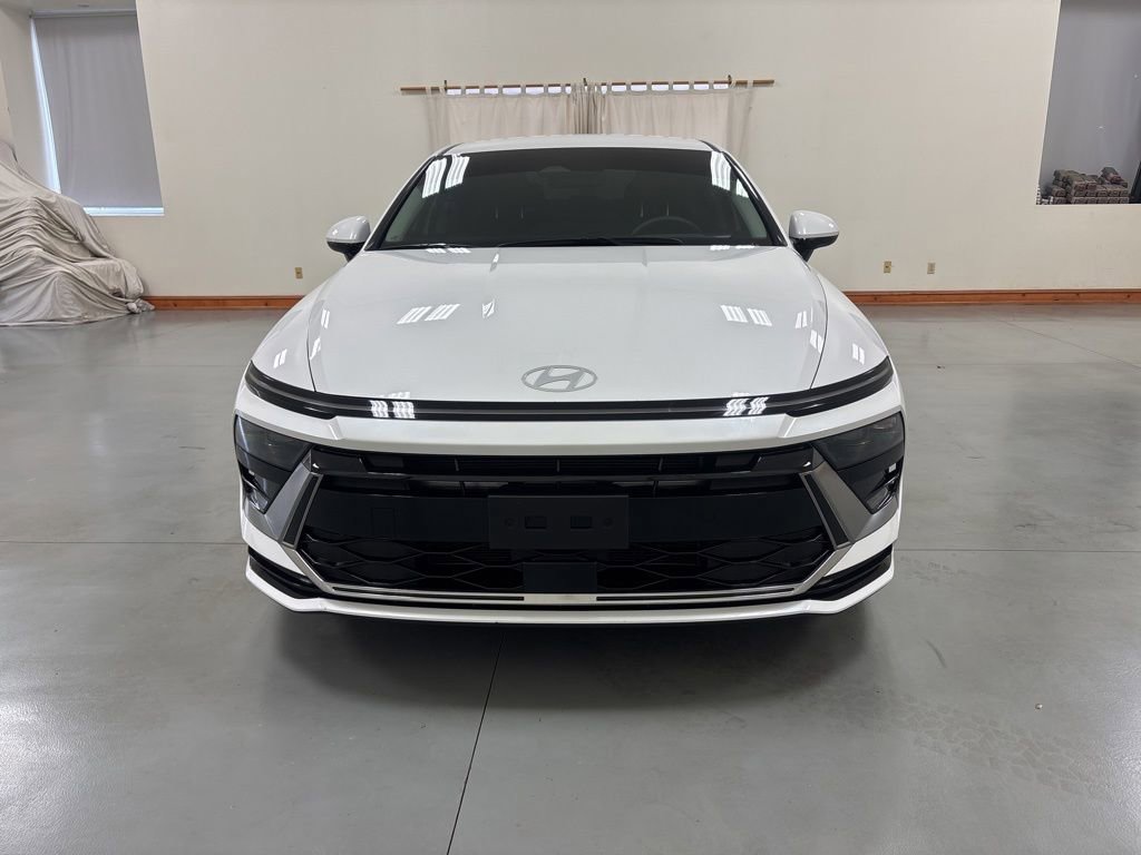 Used 2024 Hyundai Sonata SEL AWD/4WD image 3