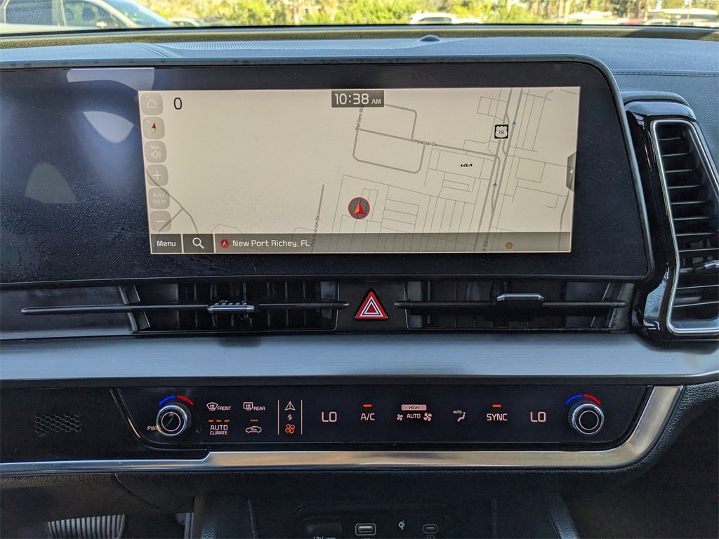 Certified 2024 Kia Sportage EX image 23