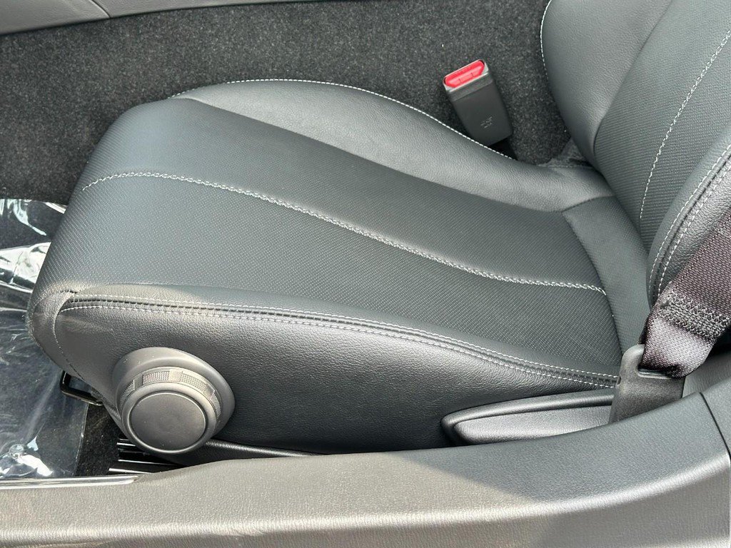 New 2026 MAZDA MX-5 Miata Grand Touring w/ Weather Package RWD image 8