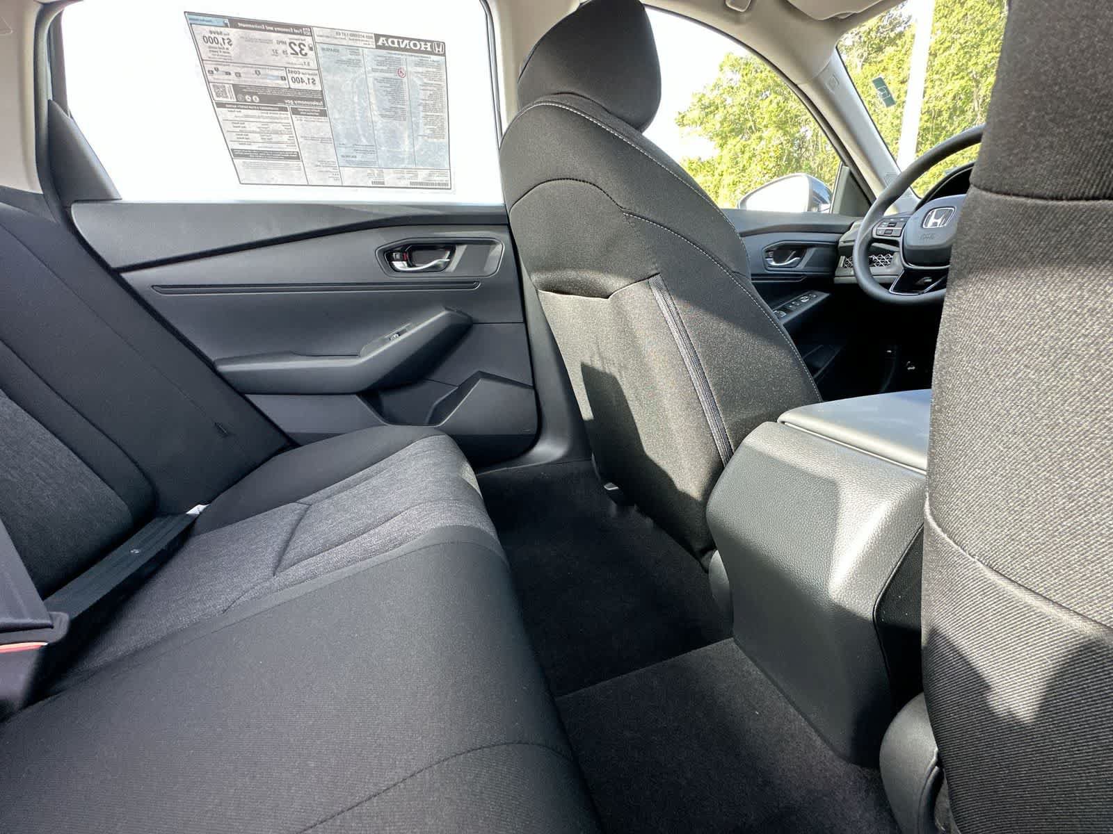 Used 2023 Honda Accord EX image 8