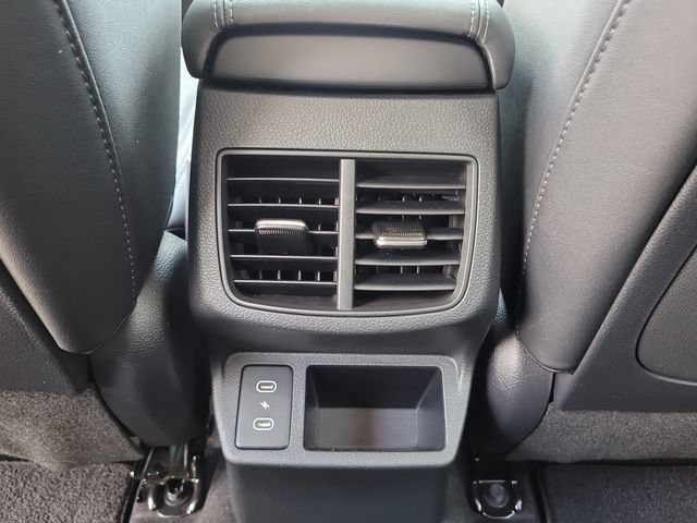 Used 2024 Kia Seltos EX FWD image 15