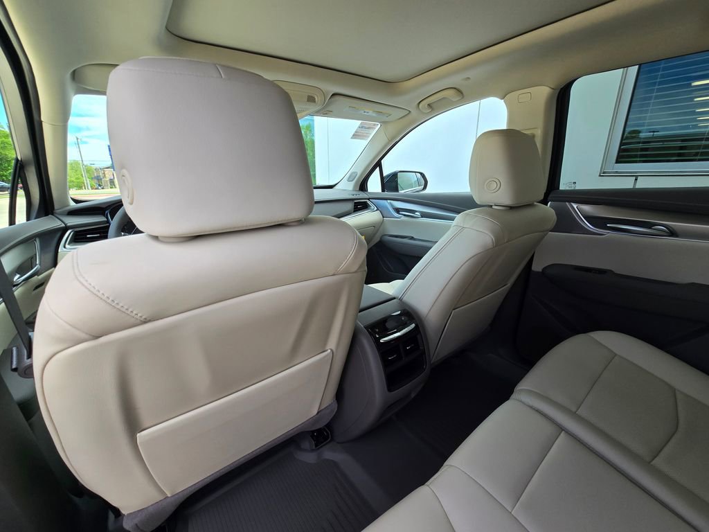 New 2026 Cadillac XT5 Premium Luxury image 17