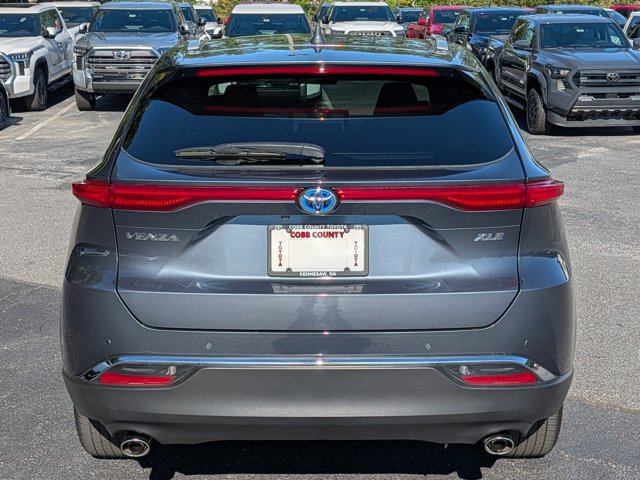 Used 2023 Toyota Venza XLE AWD/4WD image 6