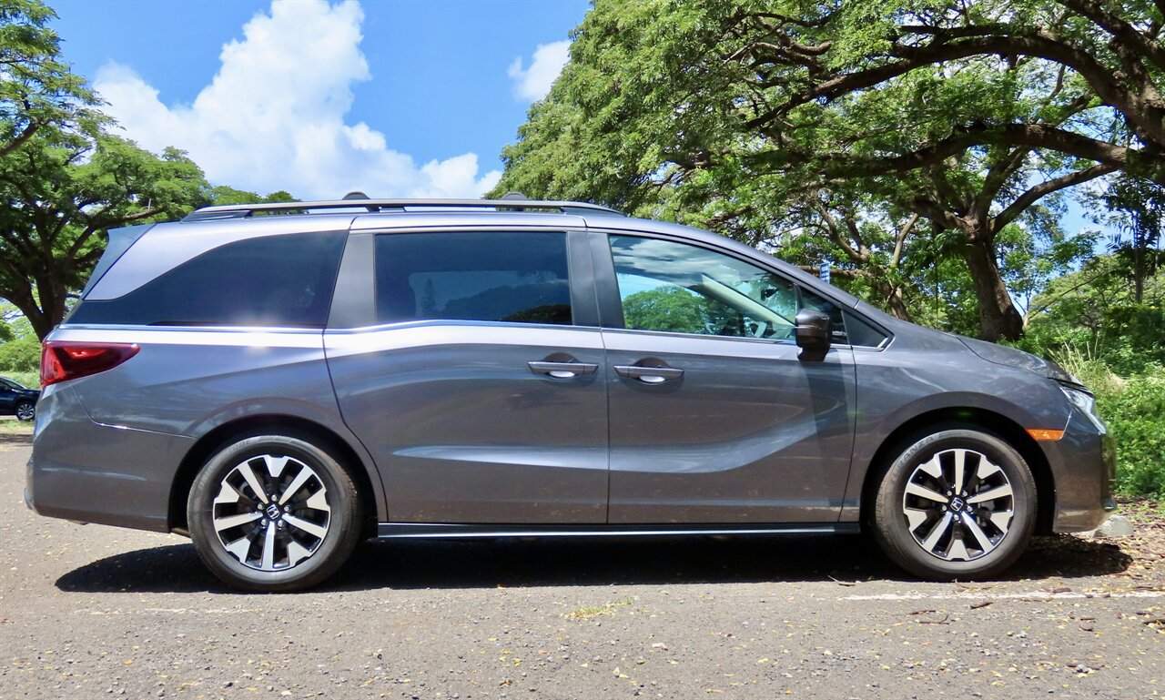 Used 2026 Honda Odyssey EX-L image 10