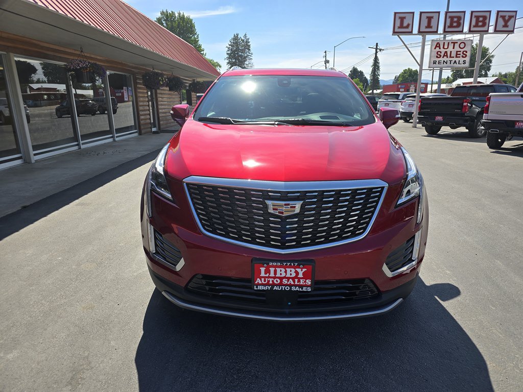 Used 2023 Cadillac XT5 Premium Luxury w/ Platinum Package AWD/4WD image 2