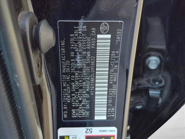 Used 2020 Toyota Camry SE FWD image 17
