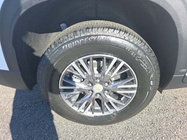 New 2026 Chevrolet Traverse LT w/ Driver Confidence Package image 8