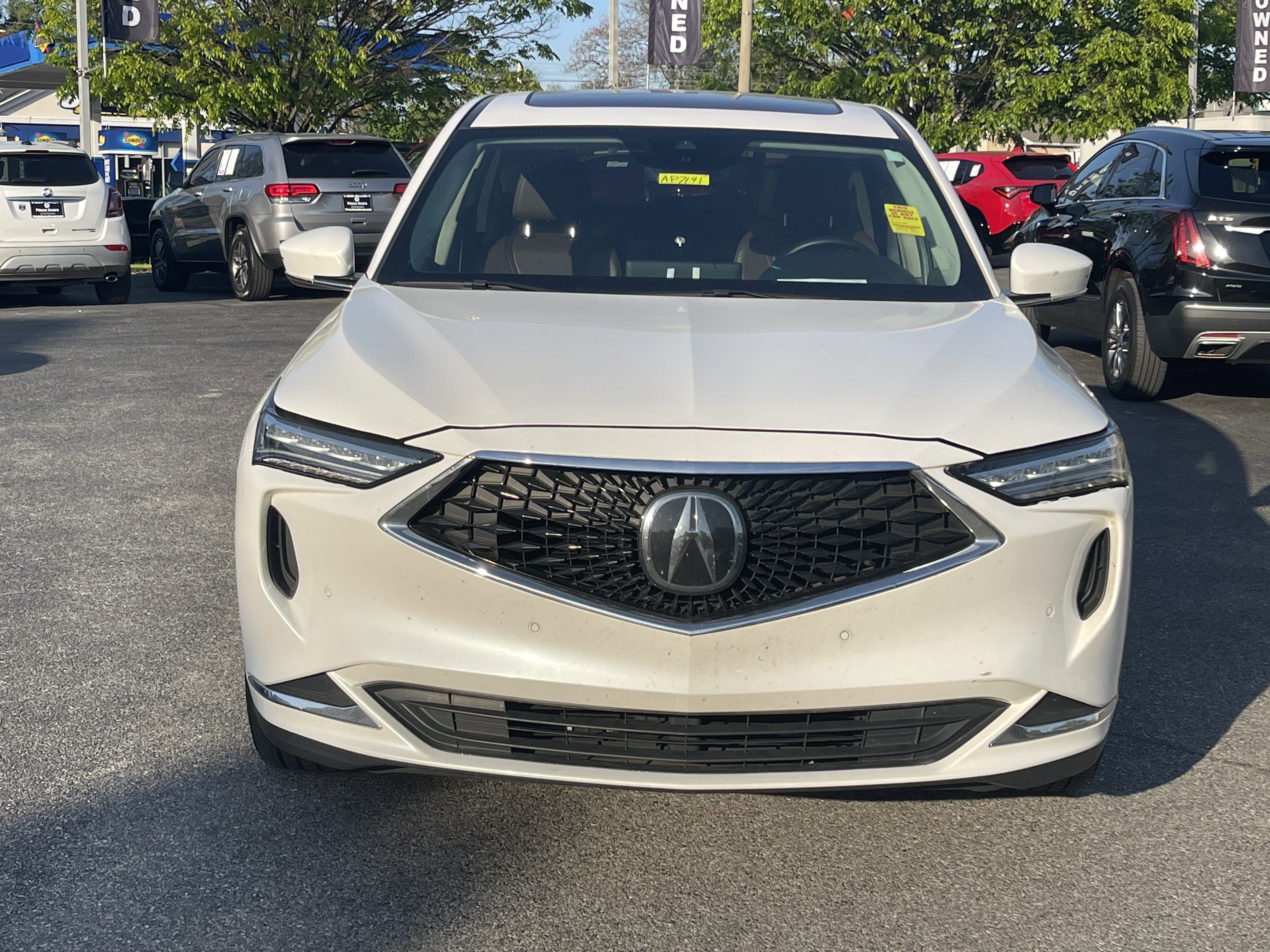 Used 2023 Acura MDX SH-AWD w/ Technology Package image 3