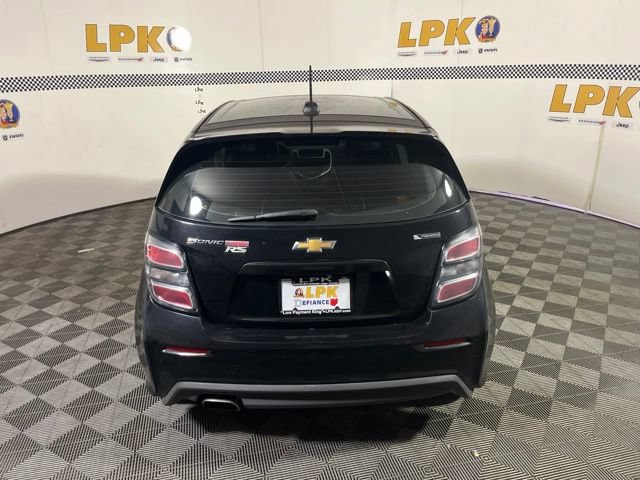 Used 2017 Chevrolet Sonic Premier FWD image 4