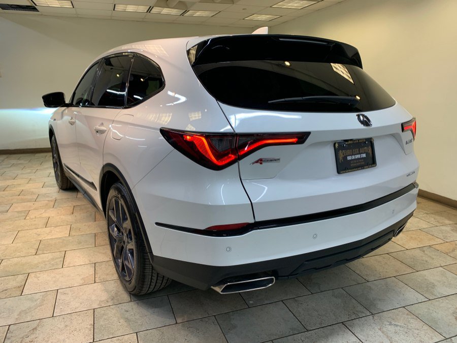 Used 2023 Acura MDX A-Spec AWD/4WD image 6