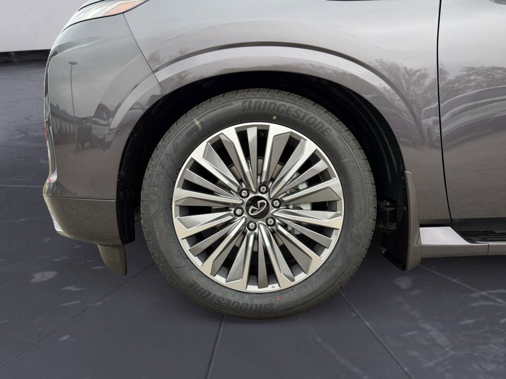 New 2026 INFINITI QX80 Luxe w/ Cargo Package image 10