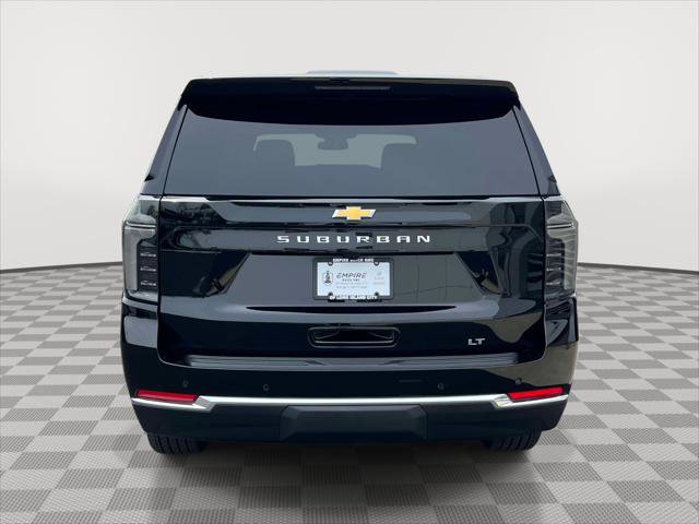 Used 2026 Chevrolet Suburban LT w/ Comfort Package AWD/4WD image 6