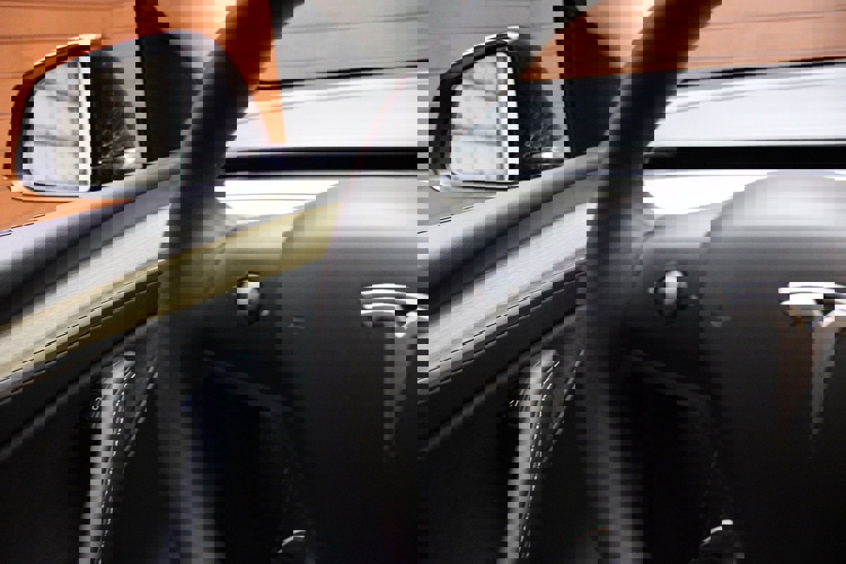 Used 2022 Tesla Model Y Long Range image 14