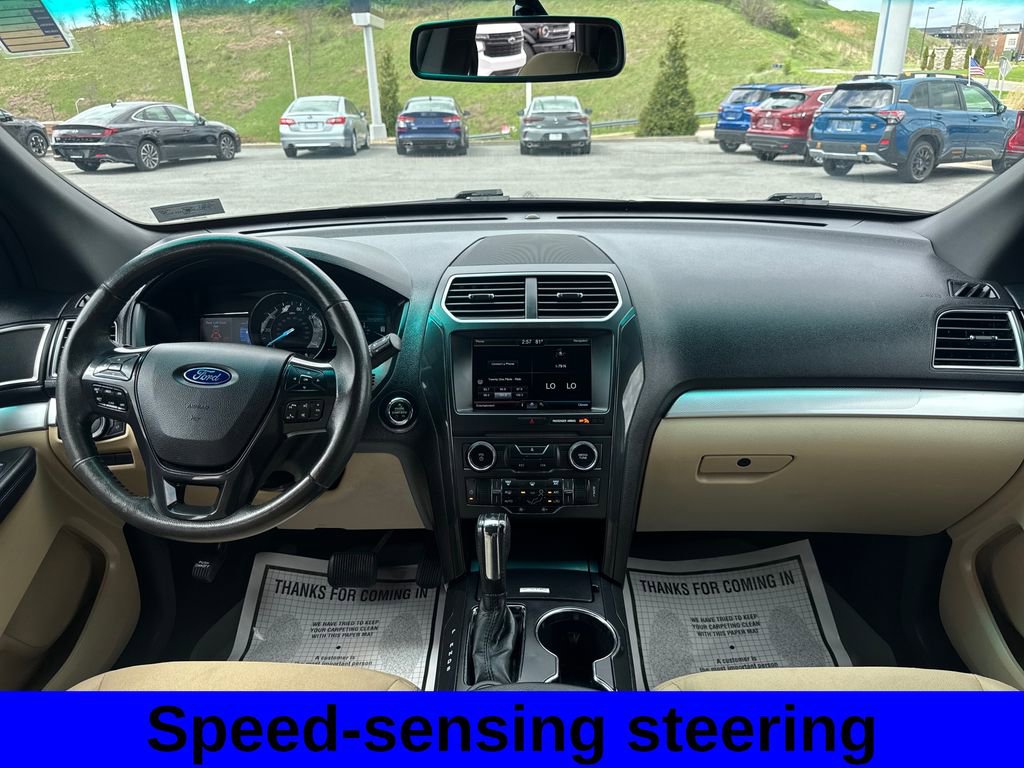 Used 2016 Ford Explorer XLT w/ Equipment Group 201A image 11