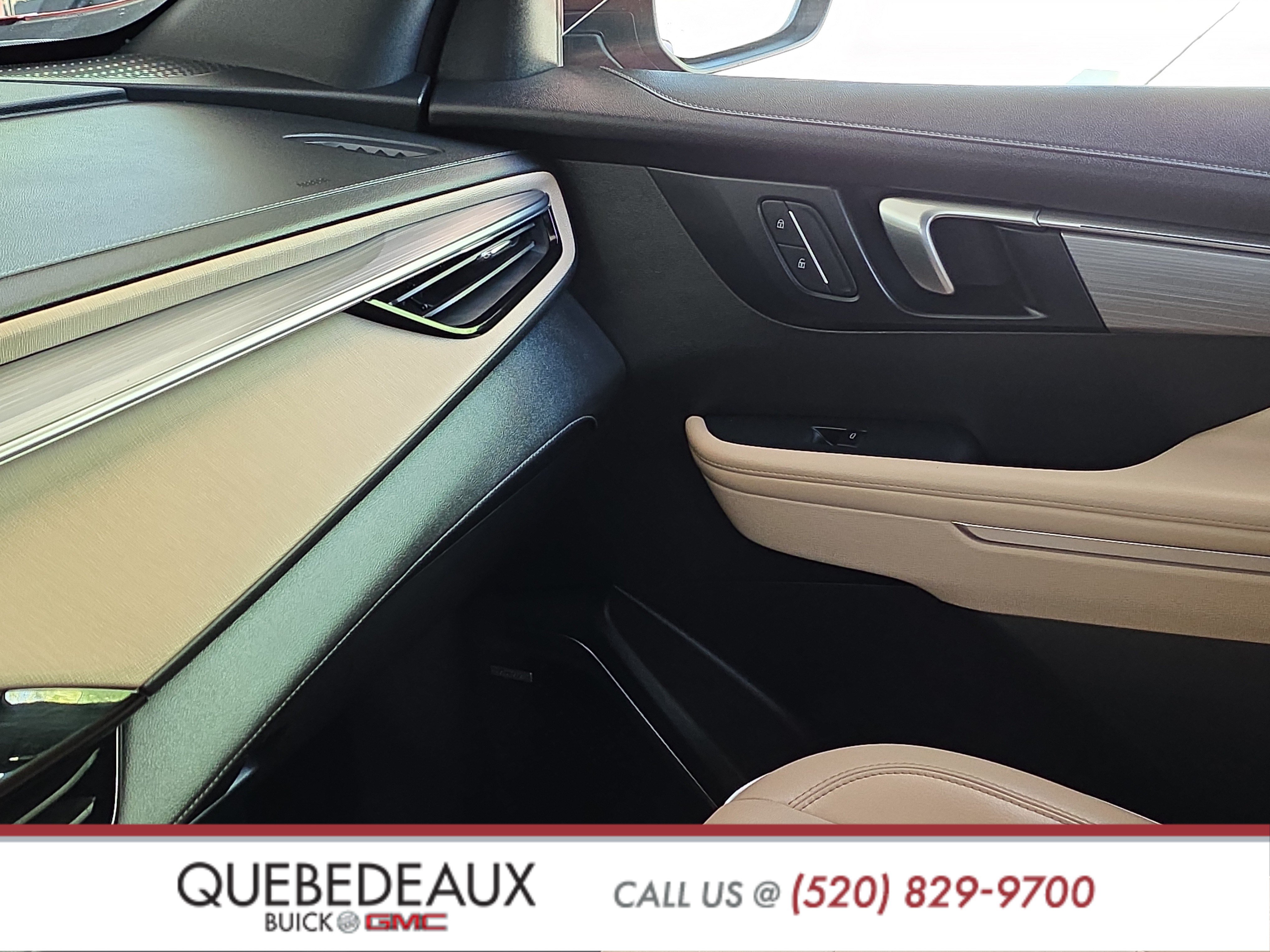 Used 2025 Buick Enclave Preferred FWD image 23
