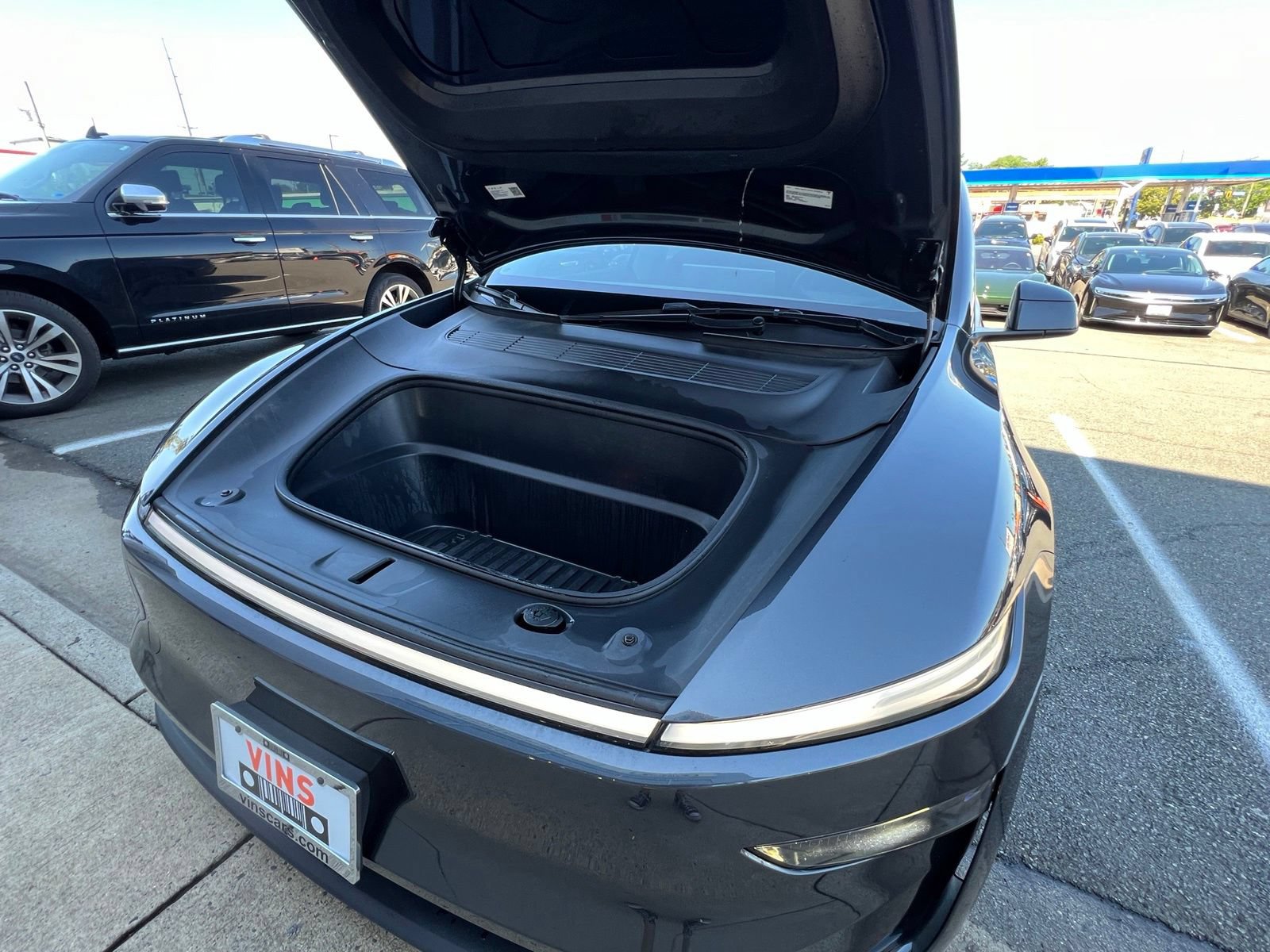 Used 2026 Tesla Model Y AWD image 31