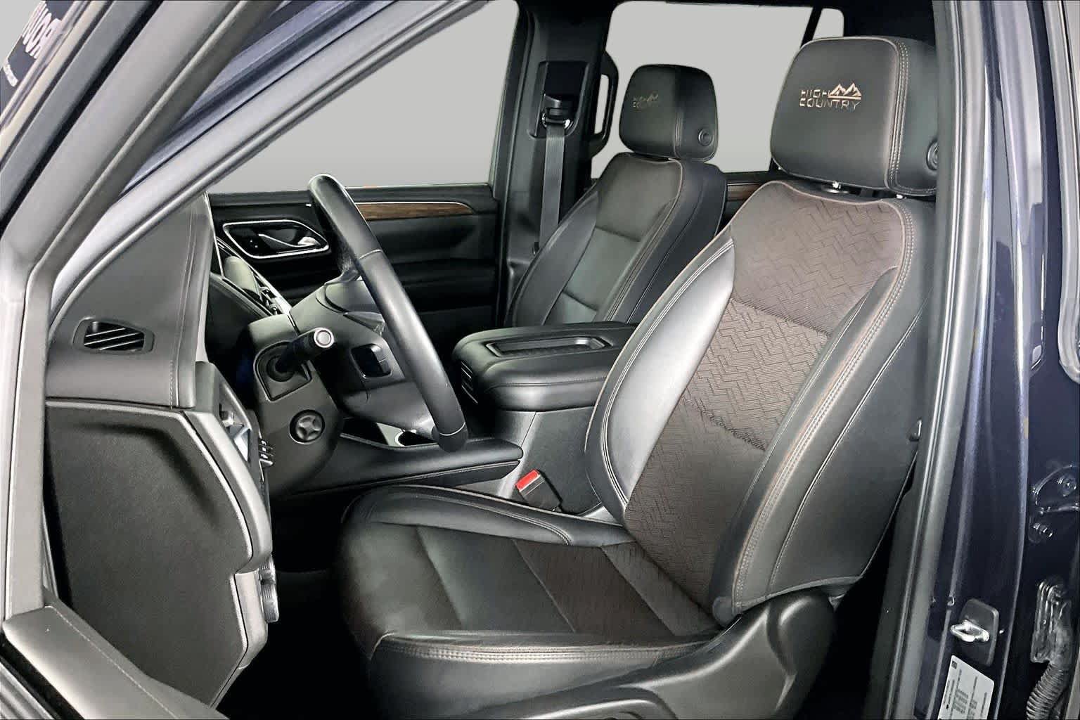 Used 2022 Chevrolet Tahoe High Country AWD/4WD image 14