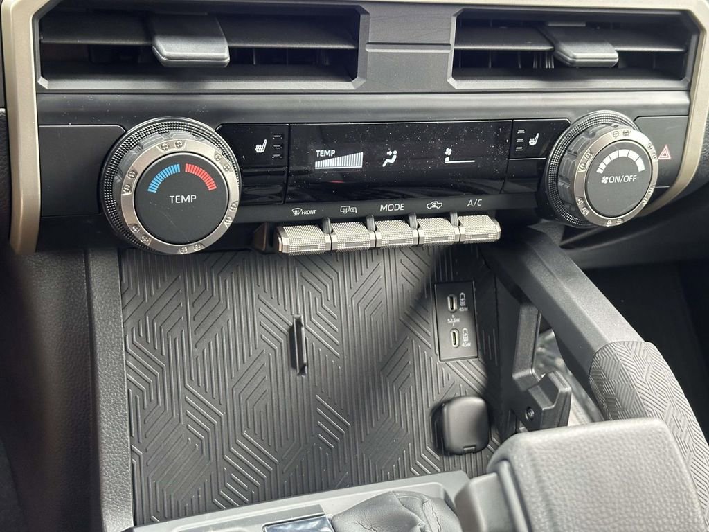 Used 2026 Toyota Tacoma SR5 image 5