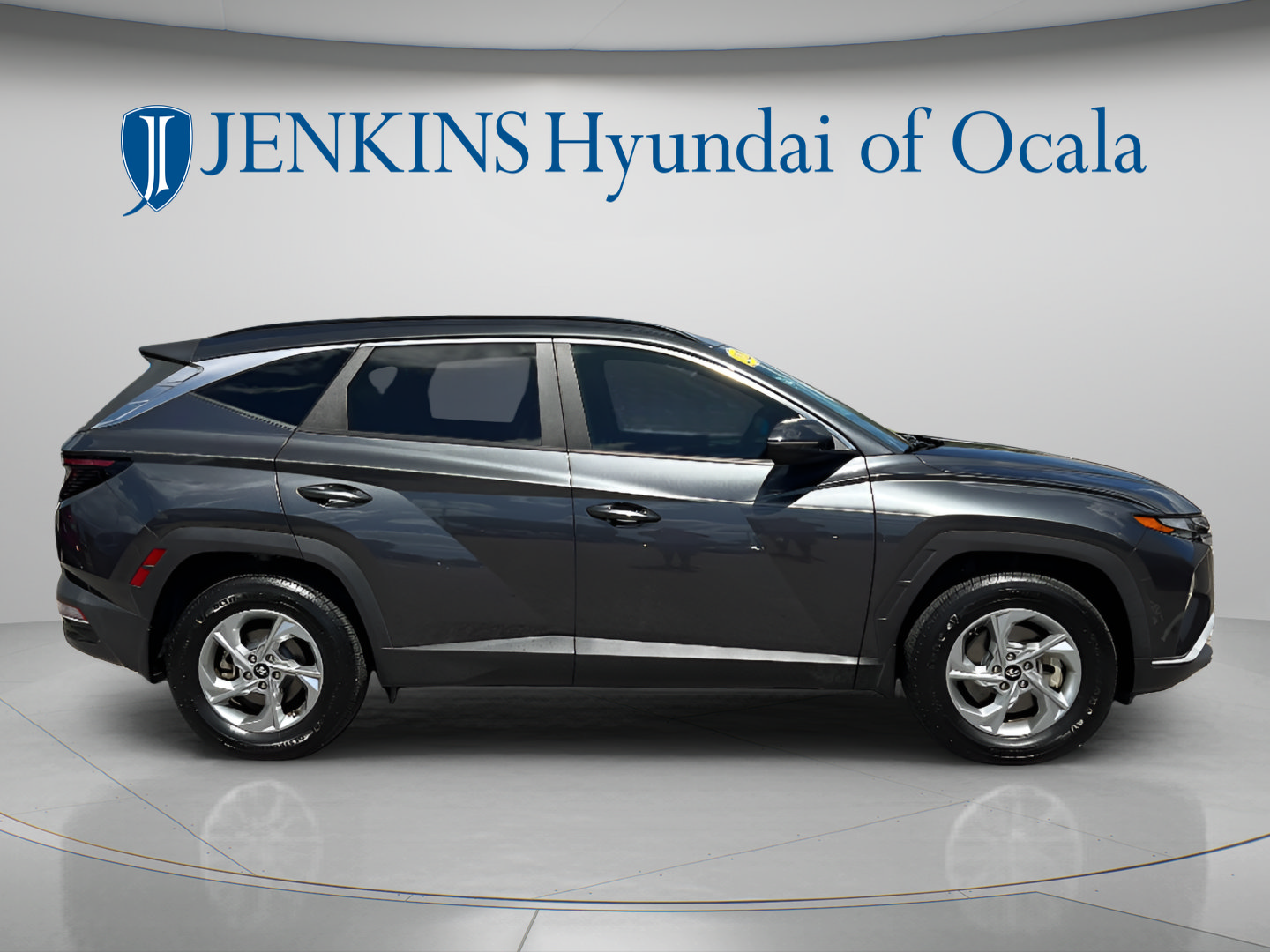 Certified 2022 Hyundai Tucson SEL AWD/4WD image 2