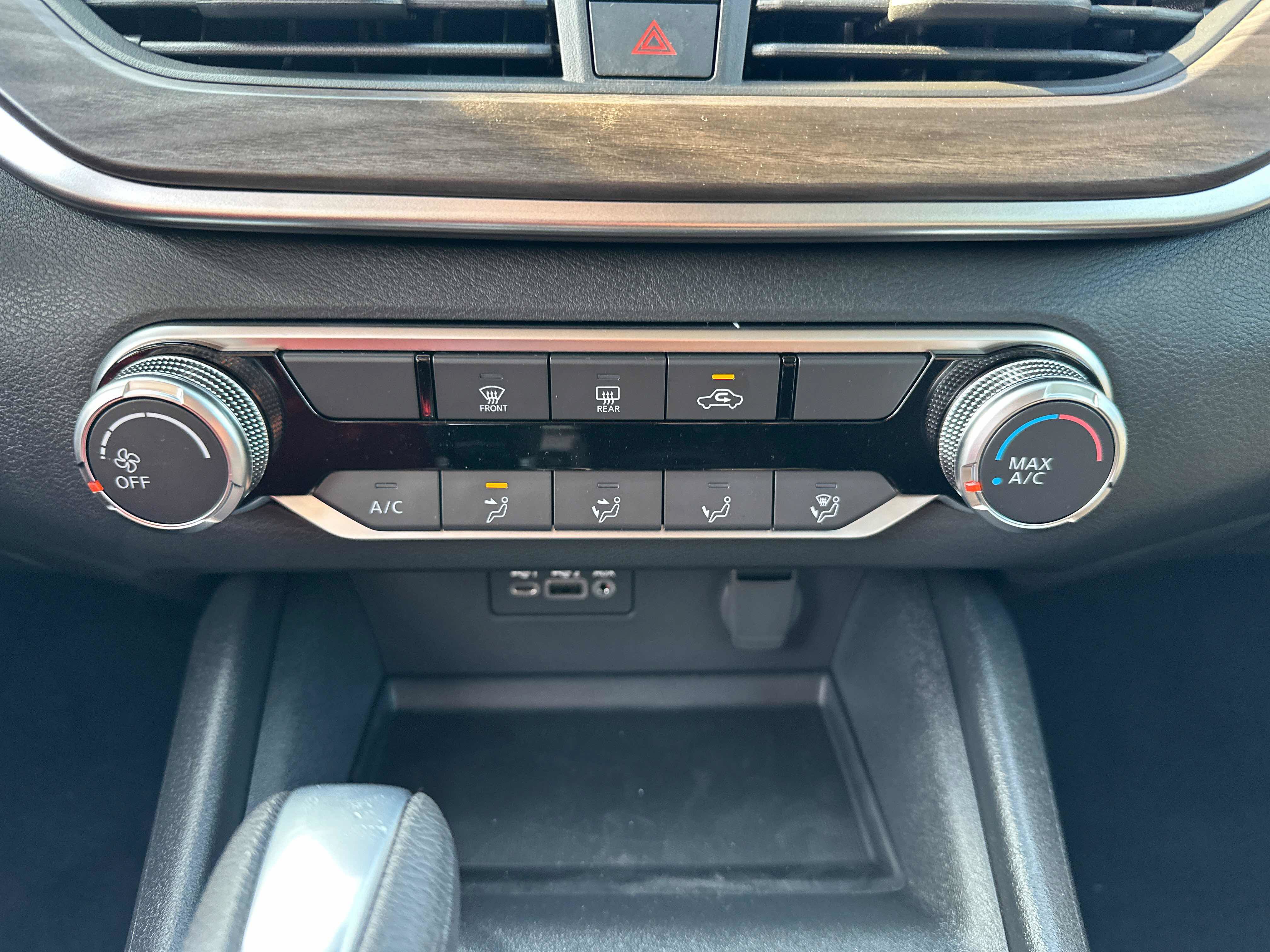 New 2026 Nissan Altima 2.5 SV FWD image 35