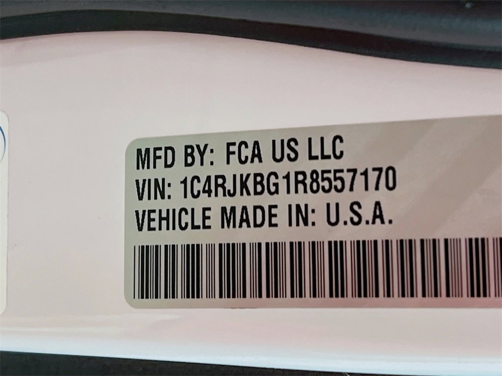 Used 2024 Jeep Grand Cherokee L Limited w/ Luxury Tech Group II image 29