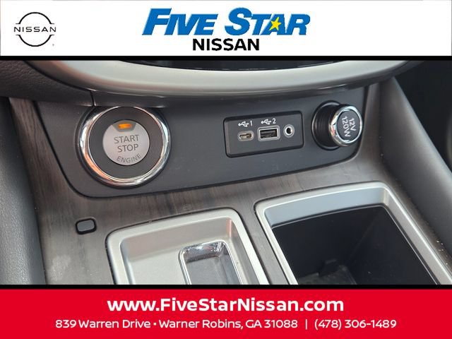 Used 2024 Nissan Murano Platinum w/ Cargo Package FWD image 24