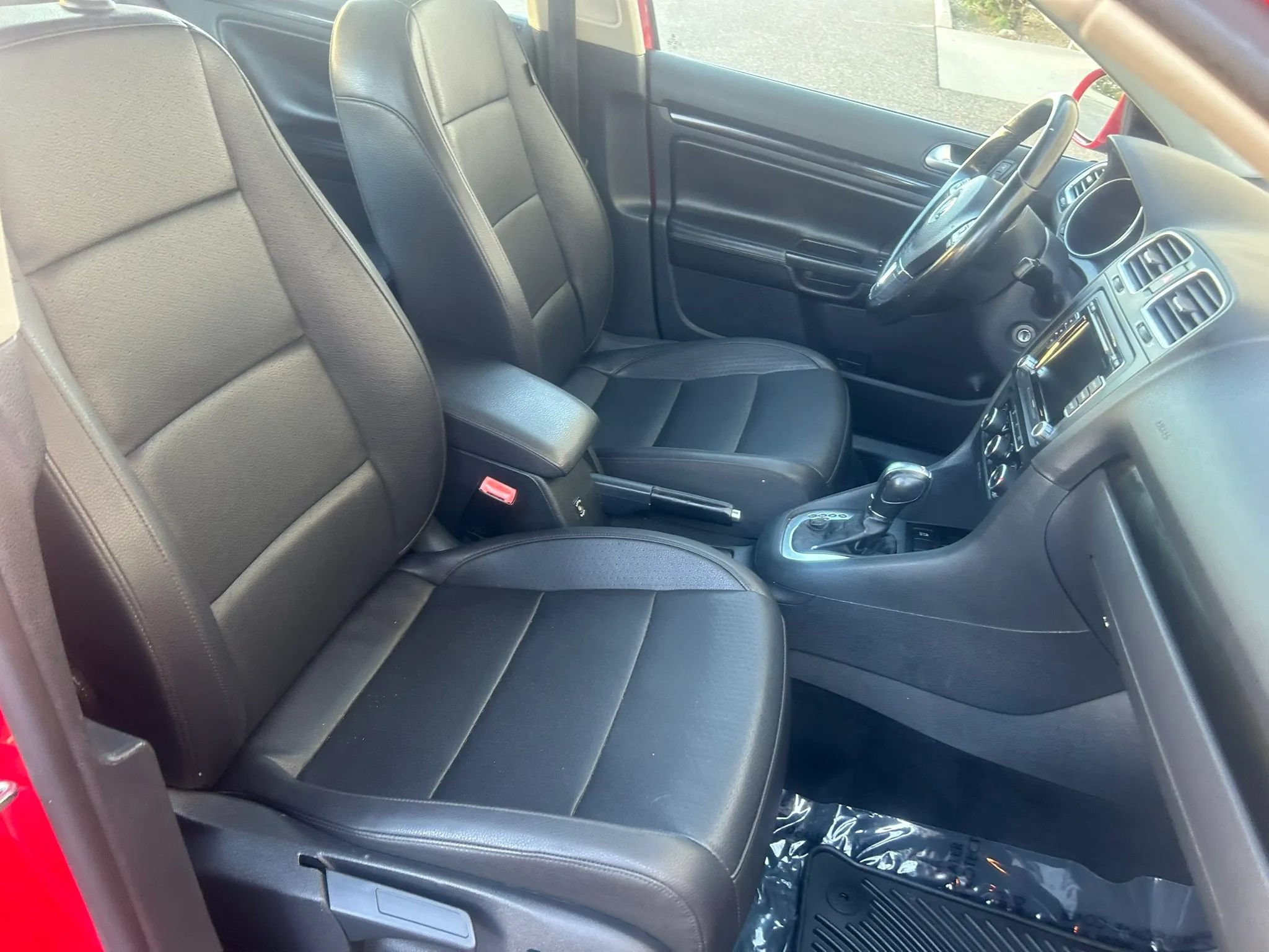 Used 2012 Volkswagen Jetta TDI FWD image 15