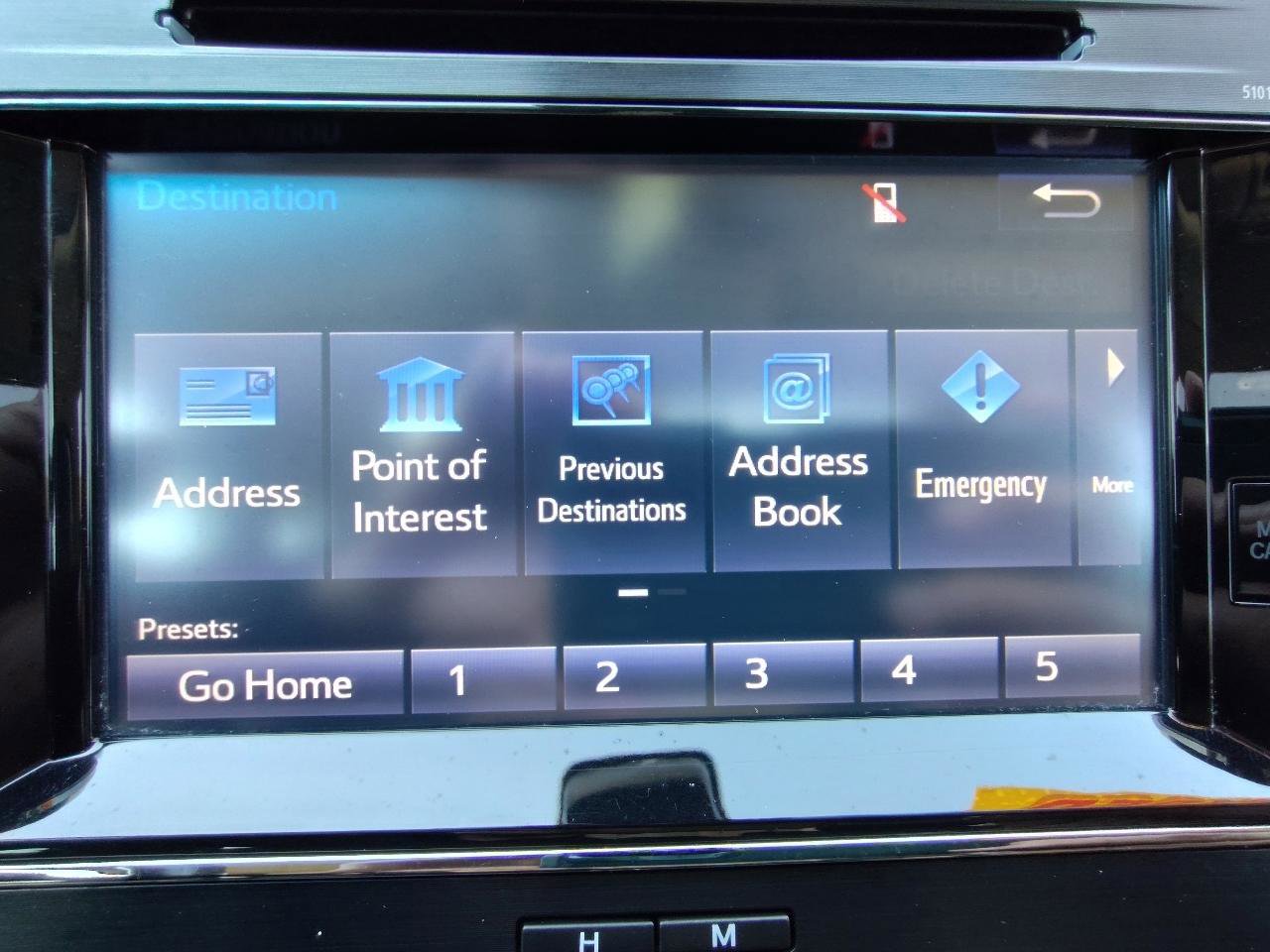 Used 2017 Toyota Avalon Limited FWD image 28