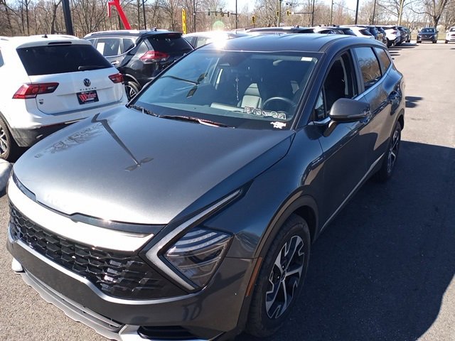 Used 2025 Kia Sportage EX image 7