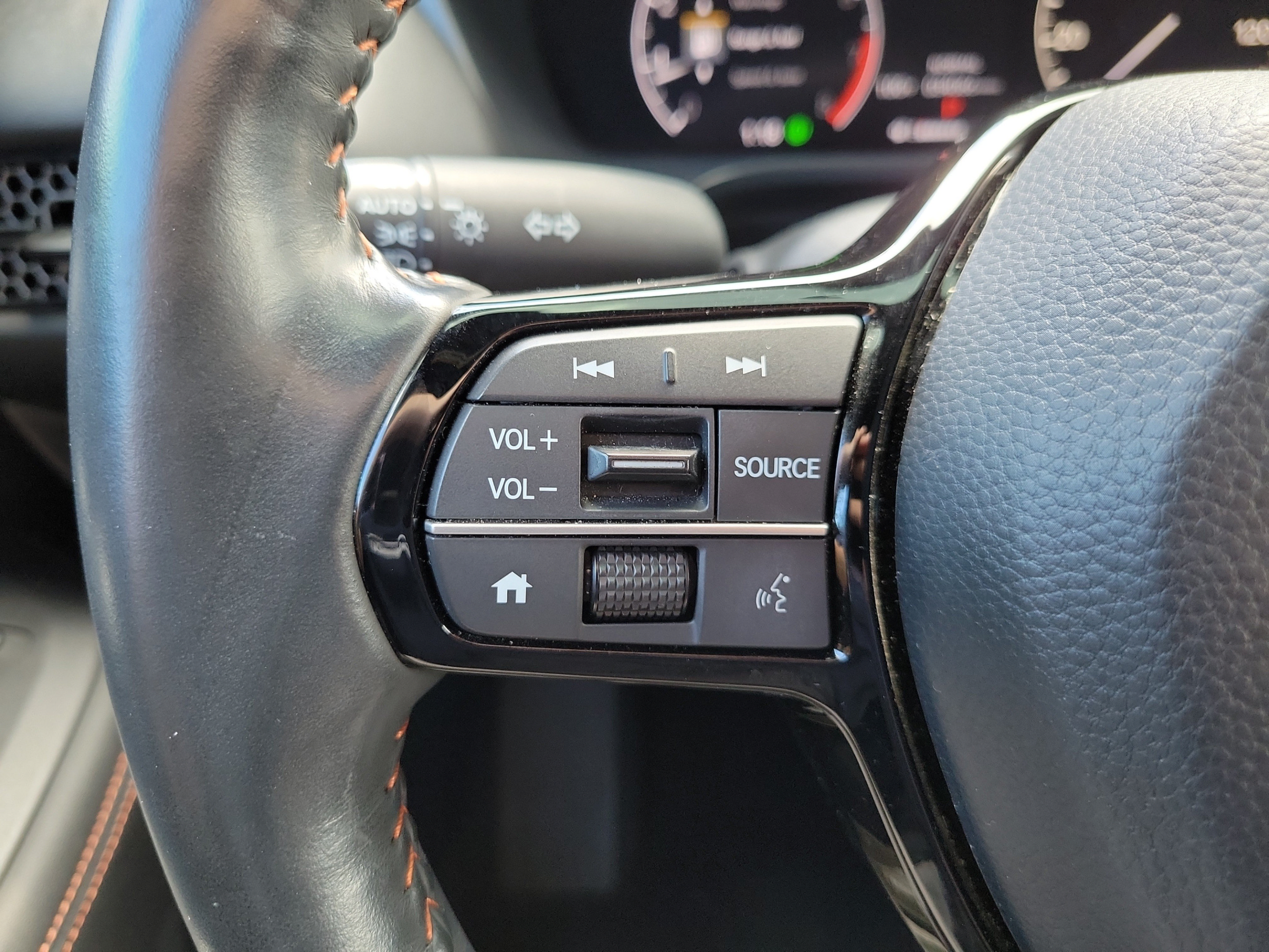 Certified 2024 Honda HR-V Sport image 29