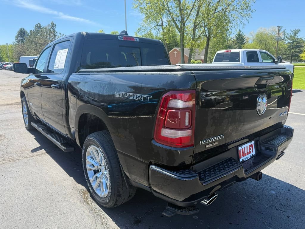 Used 2023 RAM 1500 Laramie AWD/4WD image 5