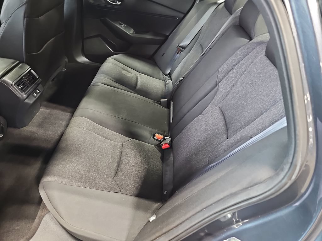 Used 2025 Honda Accord SE image 13