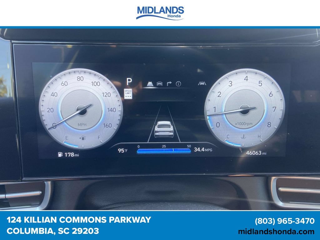 Used 2025 Hyundai Elantra Limited FWD image 21
