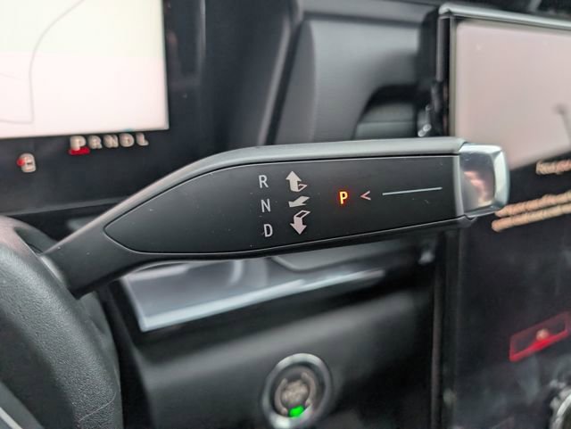 New 2026 GMC Terrain AT4 w/ Convenience Package III image 21