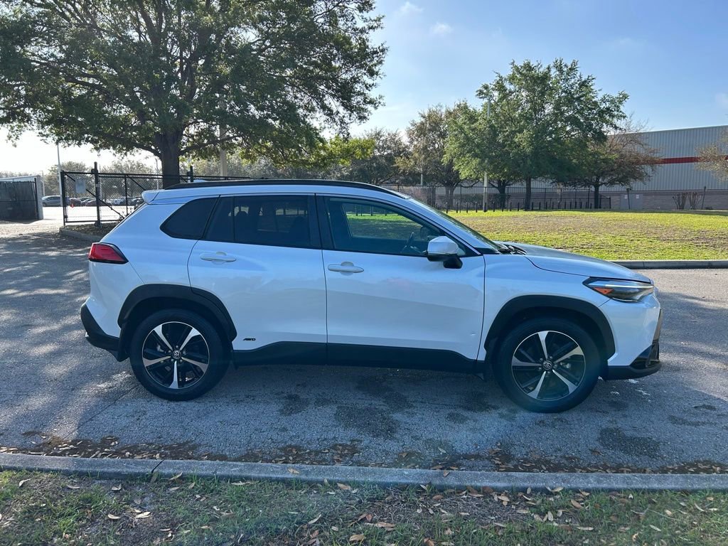 Used 2023 Toyota Corolla Cross XSE w/ Convenience Package image 6