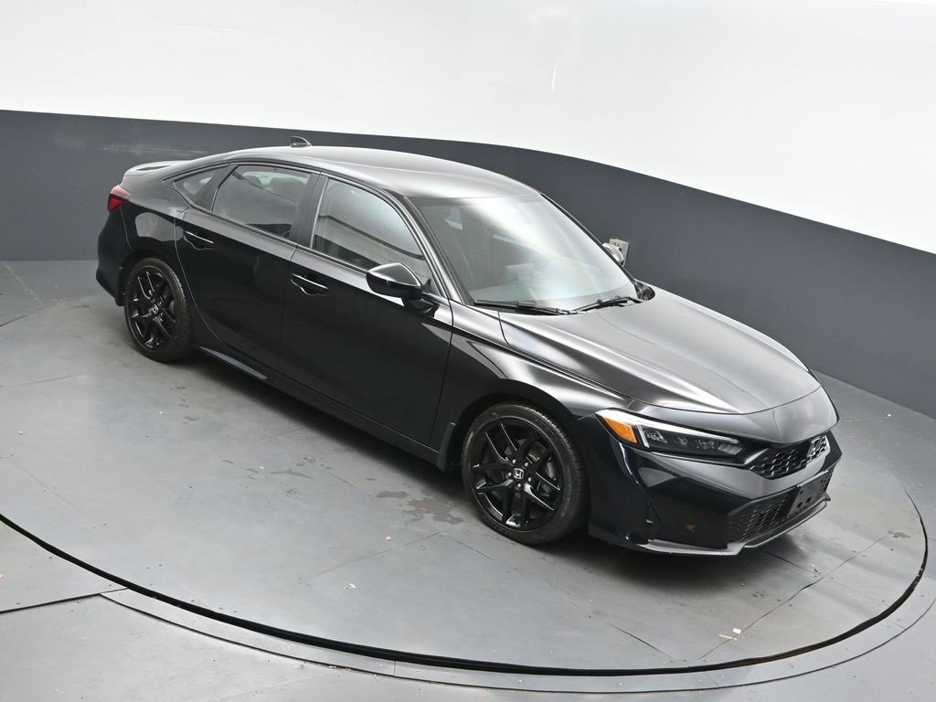 Used 2025 Honda Civic Sport image 1