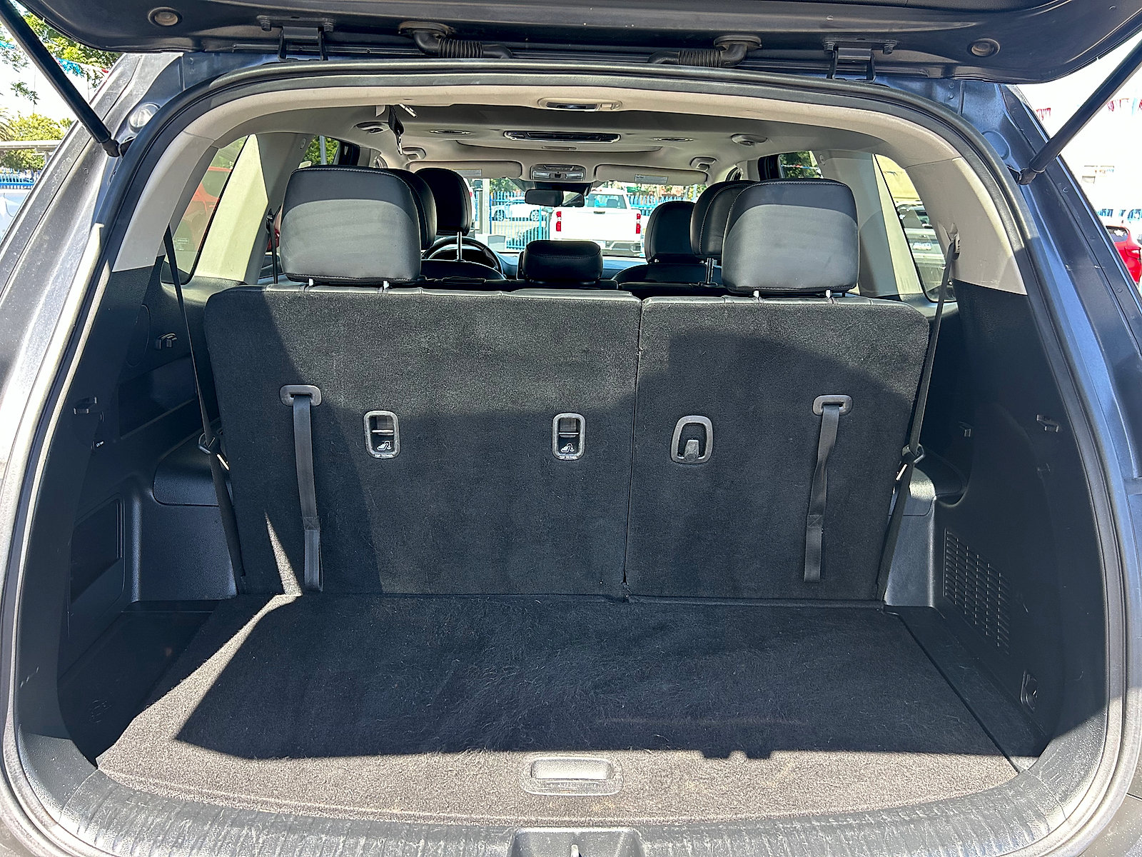Used 2020 Kia Telluride S w/ S 8 Passenger Seating Package FWD image 28