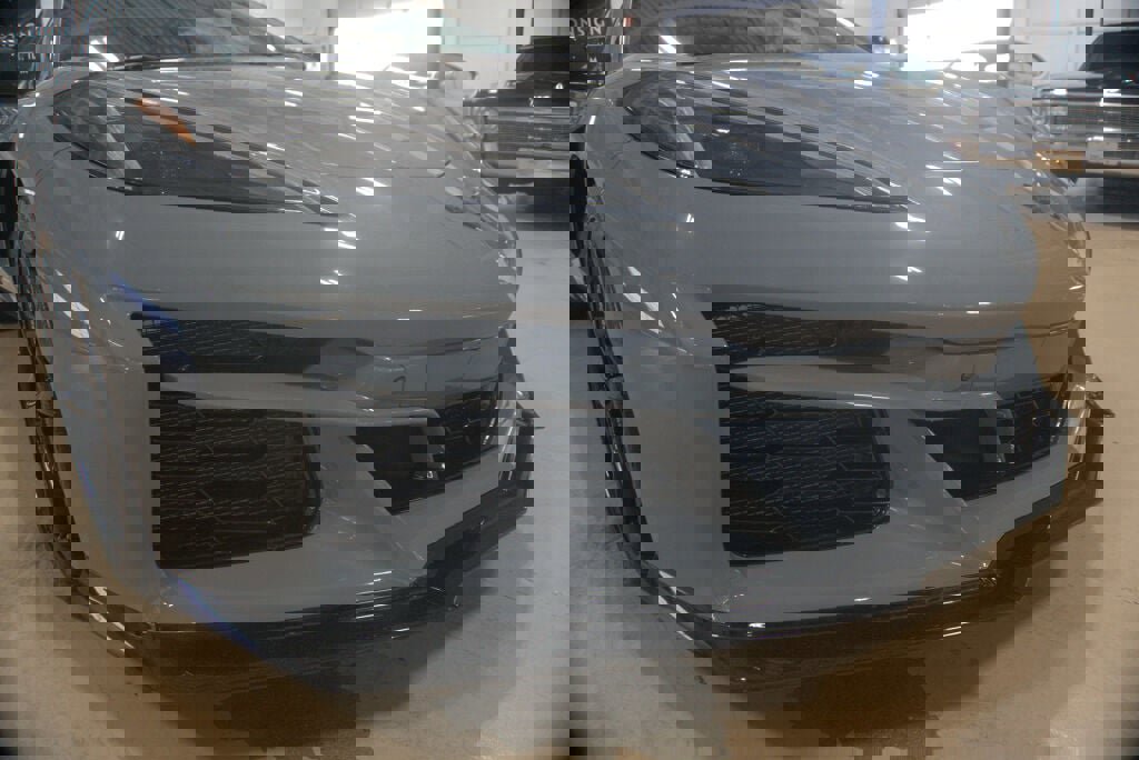 Used 2025 Chevrolet Corvette E-Ray w/ ZER Performance Package image 9