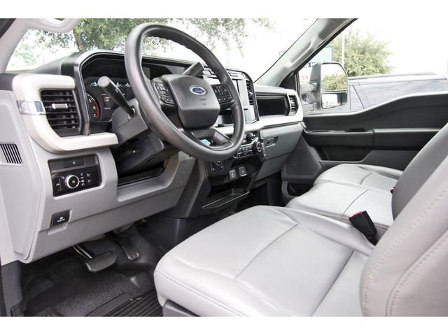 Used 2023 Ford F250 XL w/ 360-Degree Camera Package AWD/4WD image 8