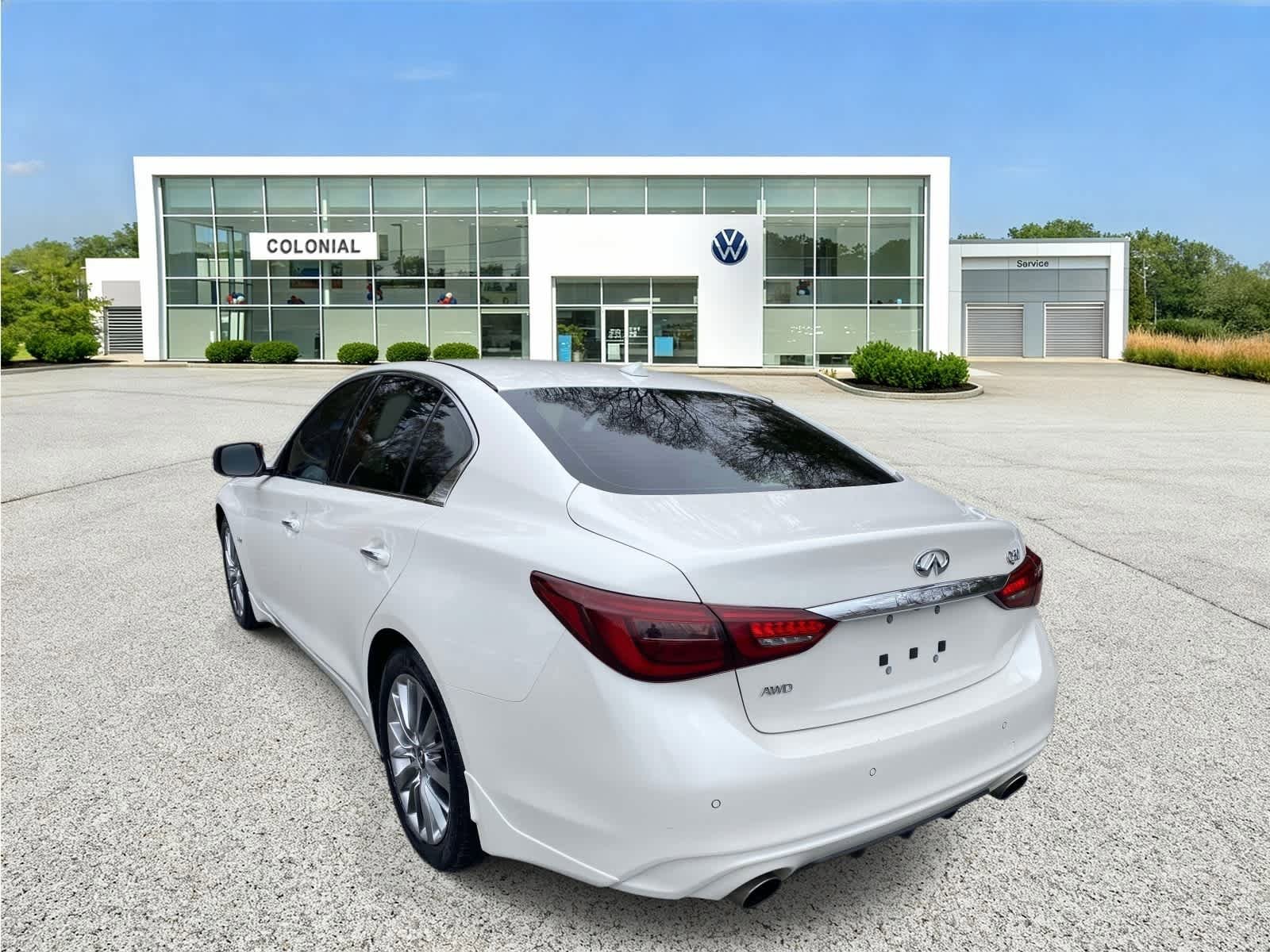 Used 2020 INFINITI Q50 Luxe w/ Essential Package (3.0T Luxe) AWD/4WD image 3
