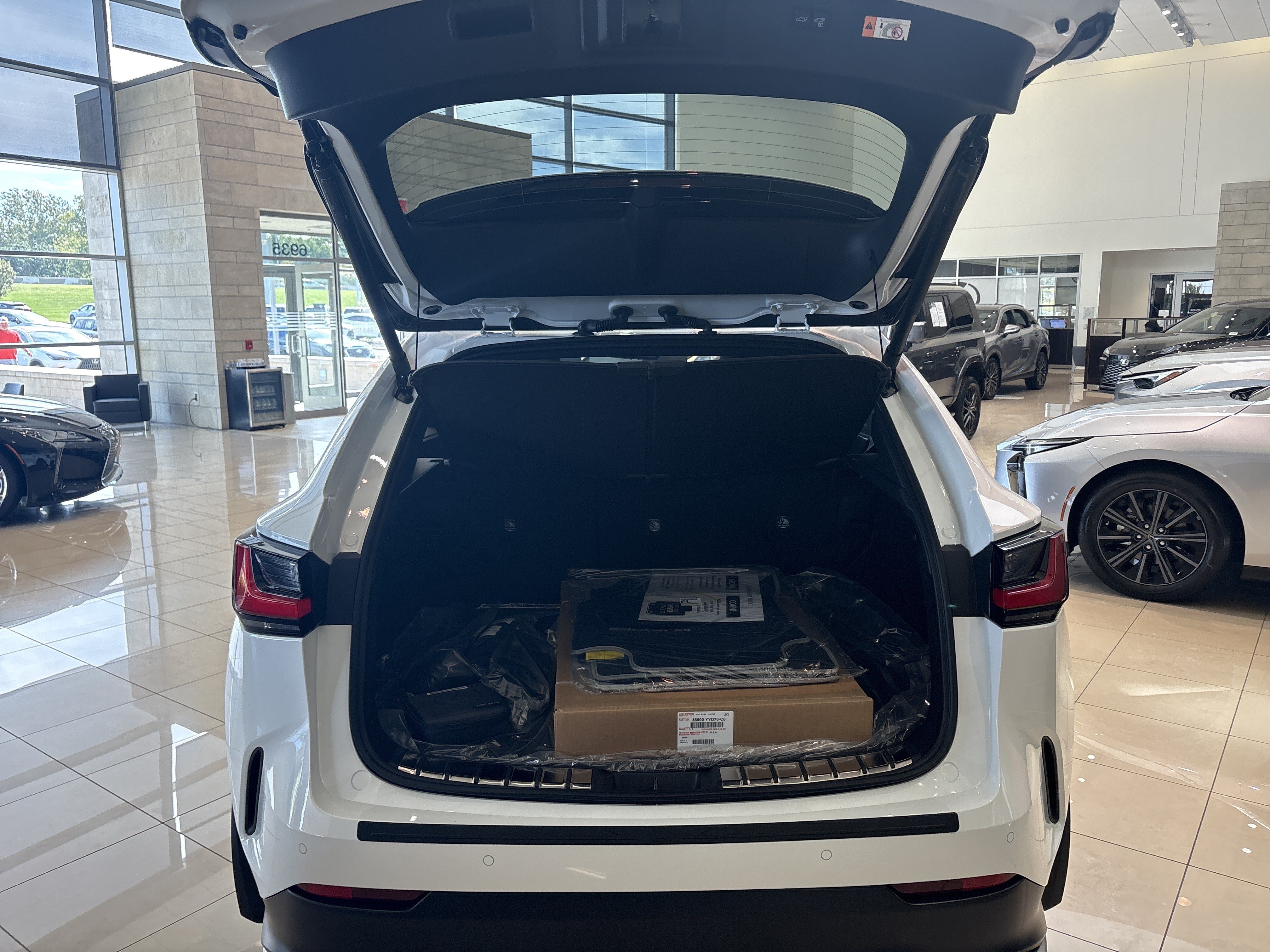 New 2026 Lexus NX 350 F Sport AWD/4WD image 12