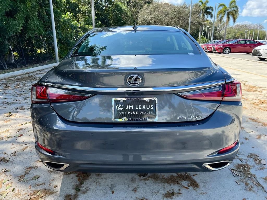 Certified 2024 Lexus ES 350 w/ Premium Package image 6