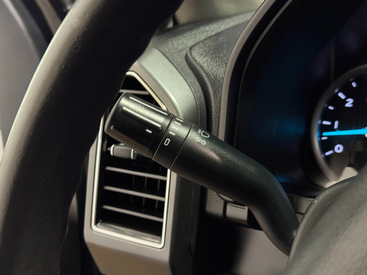 Used 2020 Ford F250 XLT image 24